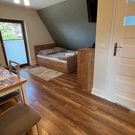 Styry Pory Roku Apartment Gron Bagian luar foto